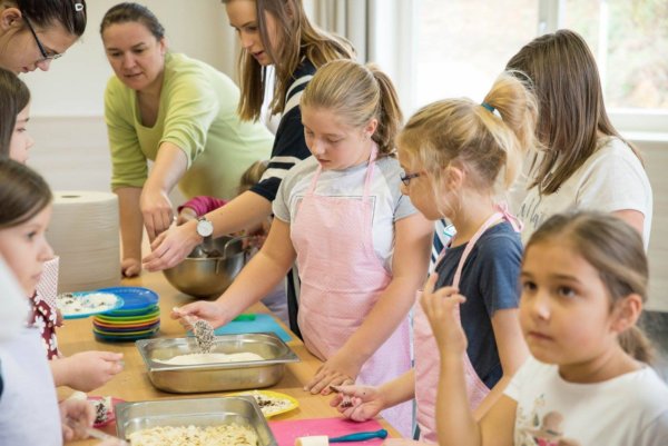 15000002_1325118730831556_88213552993731820_o